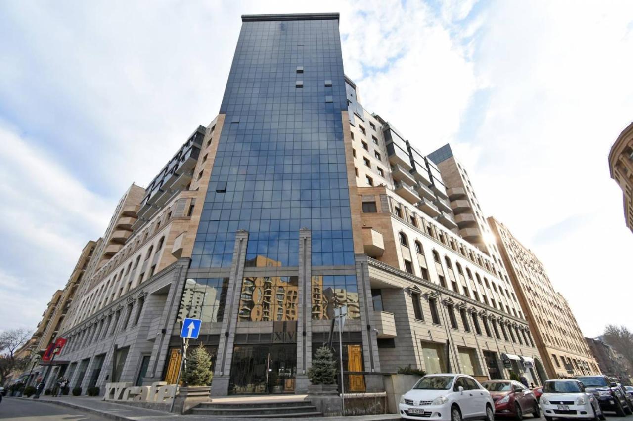 Deluxe Apartment In The City Center 2 Rooms Yerevan Exterior photo
